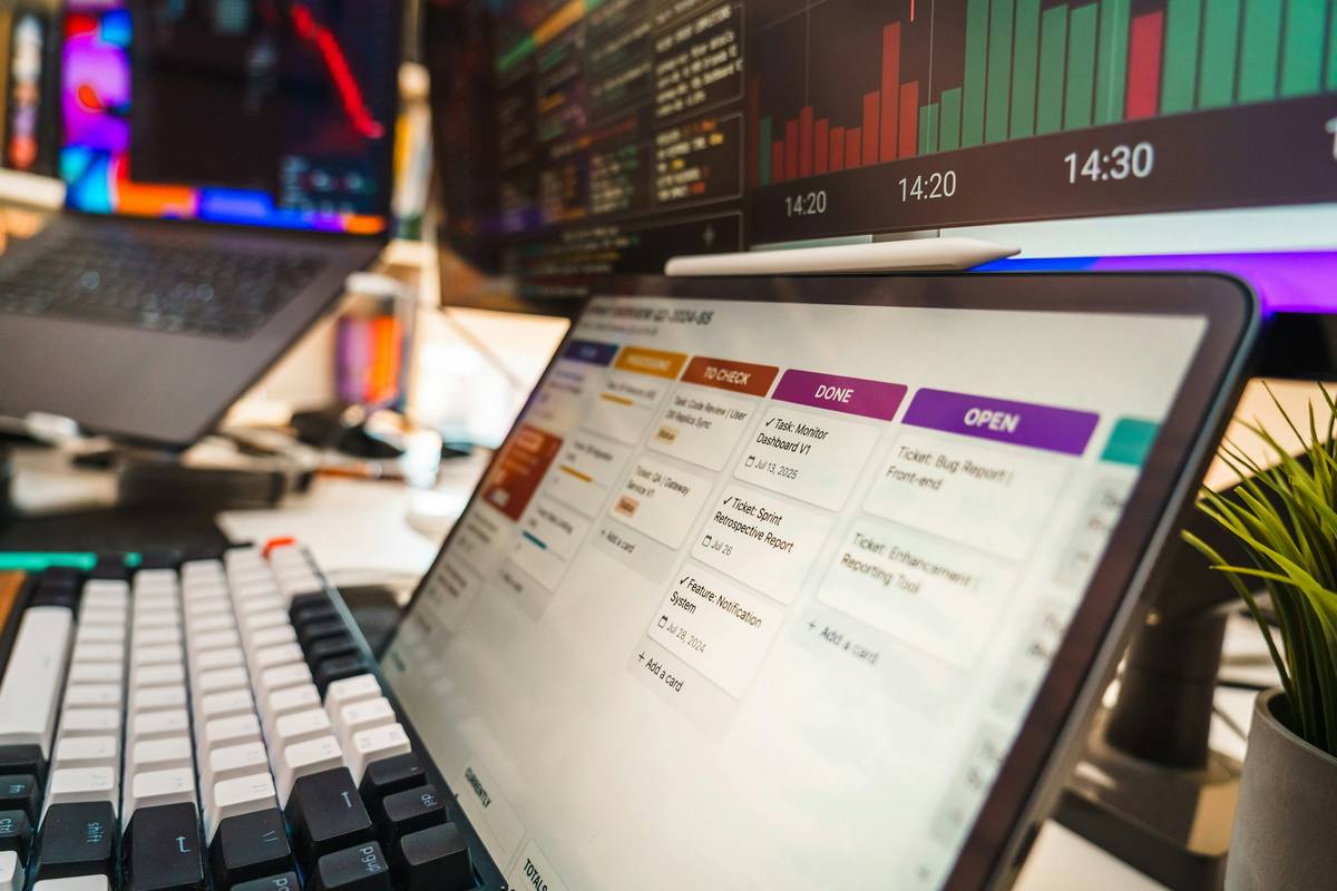 Team Collaboration Project Management Software Also: 7 Proven Ways to Avoid Painful Workflow Breakdowns